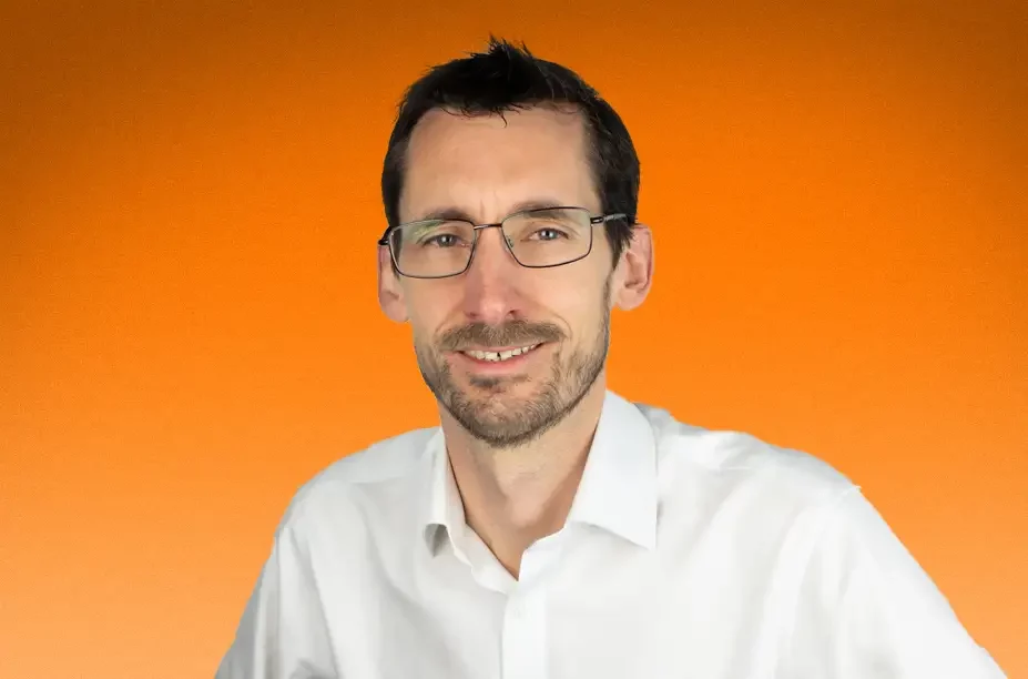 Image of Alan Cucknell; providing corporate Innovation services